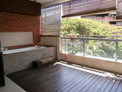 Loyang Valley (D17), Condominium #181679322